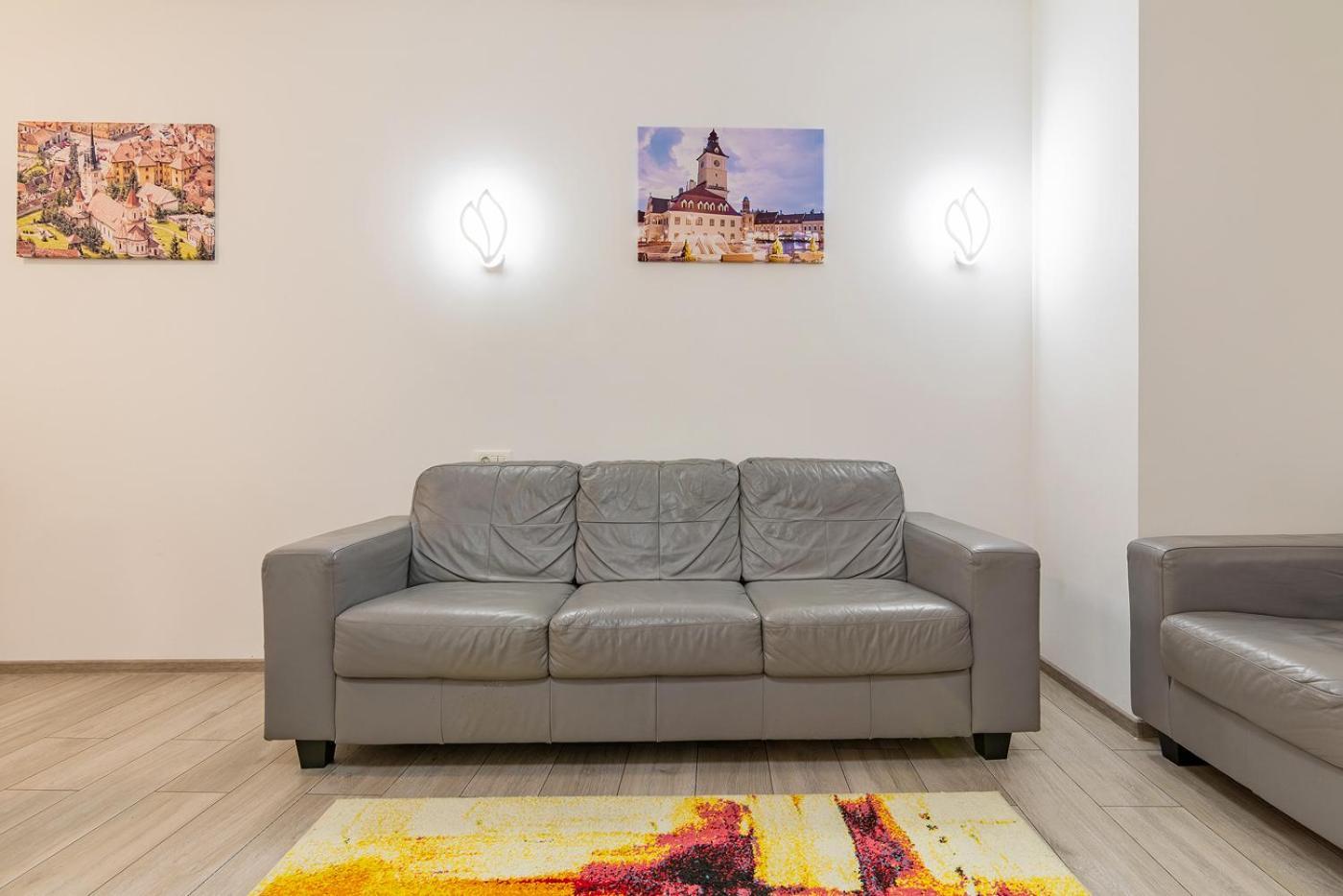 Old Town By Mm Host Apartment Brasov Exterior photo